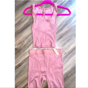 🦩🐽Skims Rose clay biker shorts set🐽🦩